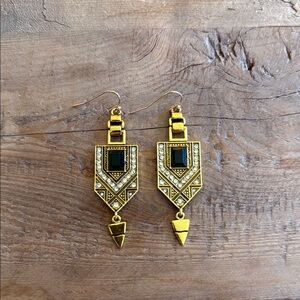 Elegant Gold and Black Geometric Earrings